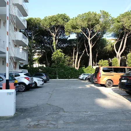Nautilus Apartment